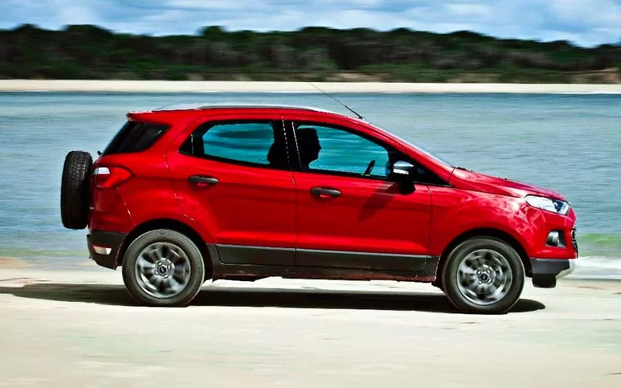 Com um motor potente e uma estrutura robusta, o Ford EcoSport 1.6 2013 oferece uma combinação impressionante de potência e durabilidade para os entusiastas de SUVs compactos.