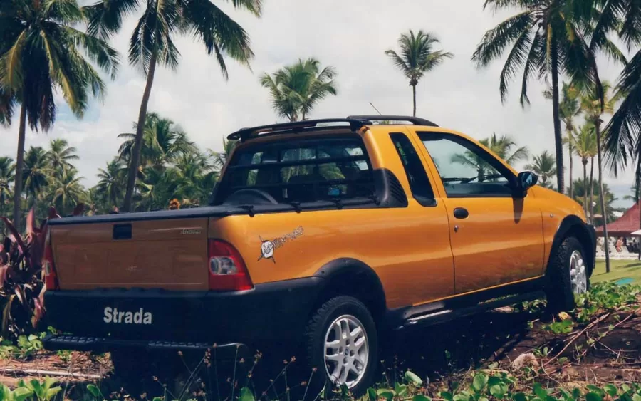 A história da Strada é um testemunho da inovação contínua e da adaptabilidade excepcional da Fiat no mercado automotivo brasileiro.