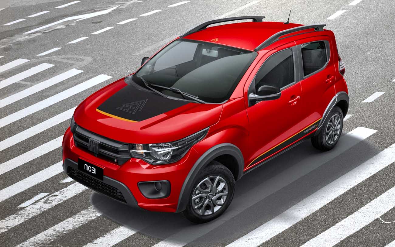 Em outubro, a picape compacta da Fiat emplacou 11.874 unidades. Além da Strada, a Fiat garantiu mais outro lugar no top 10 dos veículos mais vendidos do país com o Mobi, que saiu da sétima posição e saltou para a quarta com 8.037 unidades vendidas.