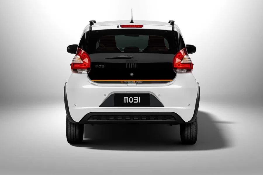 Desde seu lançamento em 2016, o Fiat Mobi tem sido reconhecido por seu design jovem e adaptável, projetado para enfrentar com estilo as ruas movimentadas do Brasil.