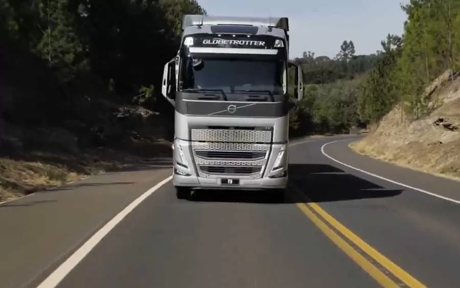 Apesar do preço elevado, o investimento no Volvo FH-540 2023 se traduz em benefícios a longo prazo, incluindo economia de combustível, custos de manutenção mais baixos e maior durabilidade do veículo.