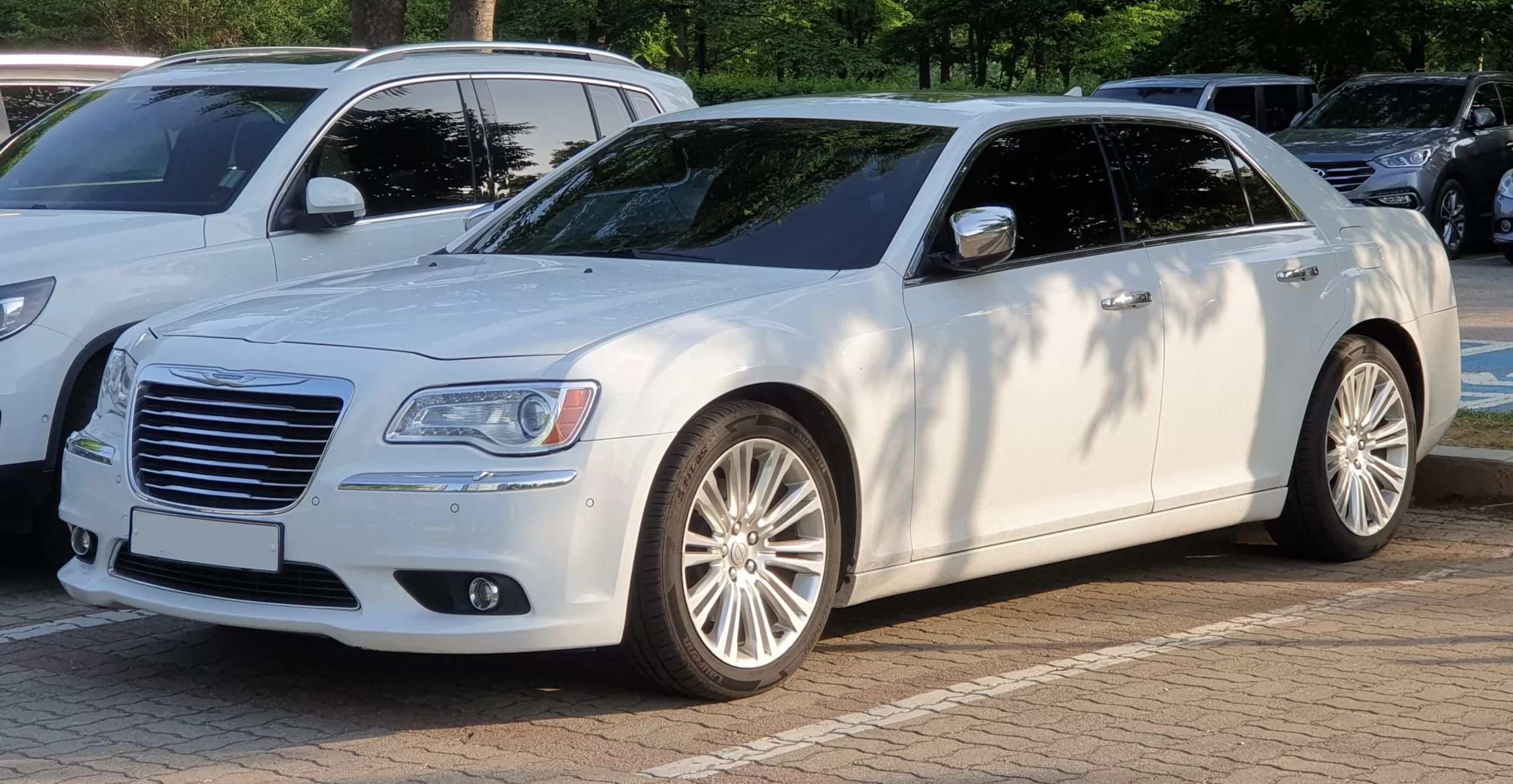 Chrysler 300 C - 2ª geração (2011–2023)