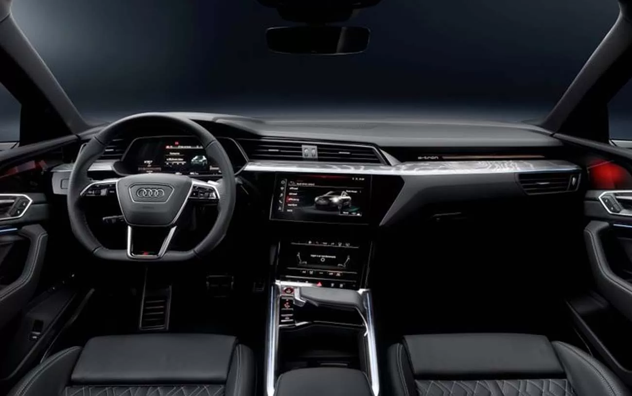 Autonomia ampliada e eficiência energética: descubra como o Audi SQ8 Sportback e-tron está redefinindo a mobilidade elétrica.