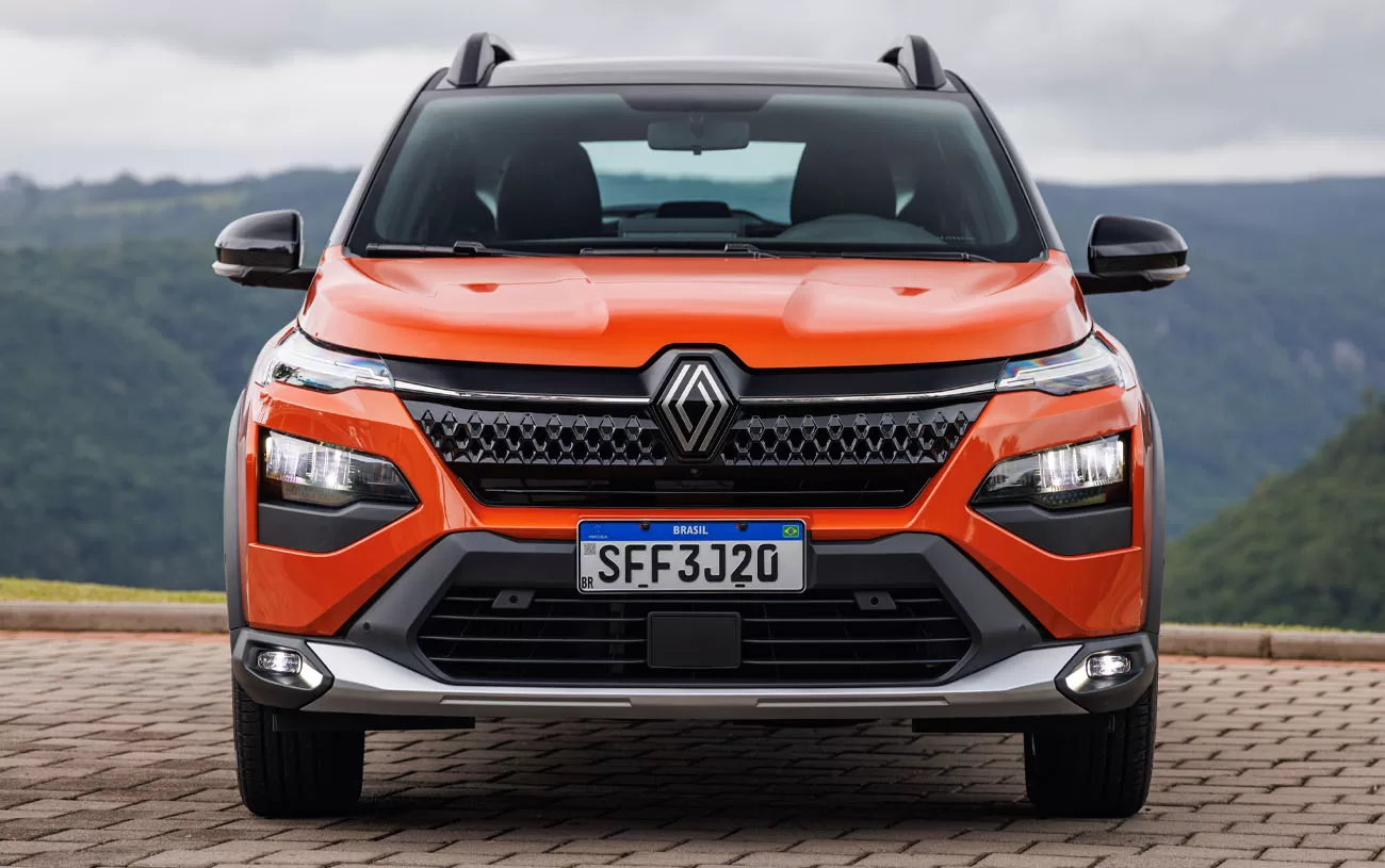 O consumo urbano do Renault Kardian Evolution 1.0 é de 7,4 km/l com álcool e 8,3 km/l com gasolina, enquanto o rodoviário varia entre 10,7 km/l e 11,6 km/l, dependendo do combustível utilizado.