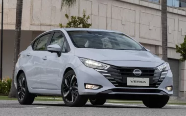 Análise Completa do Nissan Versa Sense 1.6 AT 2025: Desempenho, Consumo e Mais Detalhes