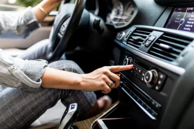 Dicas para reduzir gastos e melhorar a eficiência do ar-condicionado do carro