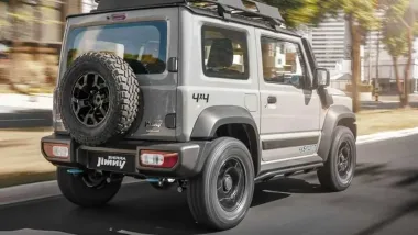 Suzuki Jimny Sierra 4Sport 2023 usado: o mini tanque off-road que também pega trânsito