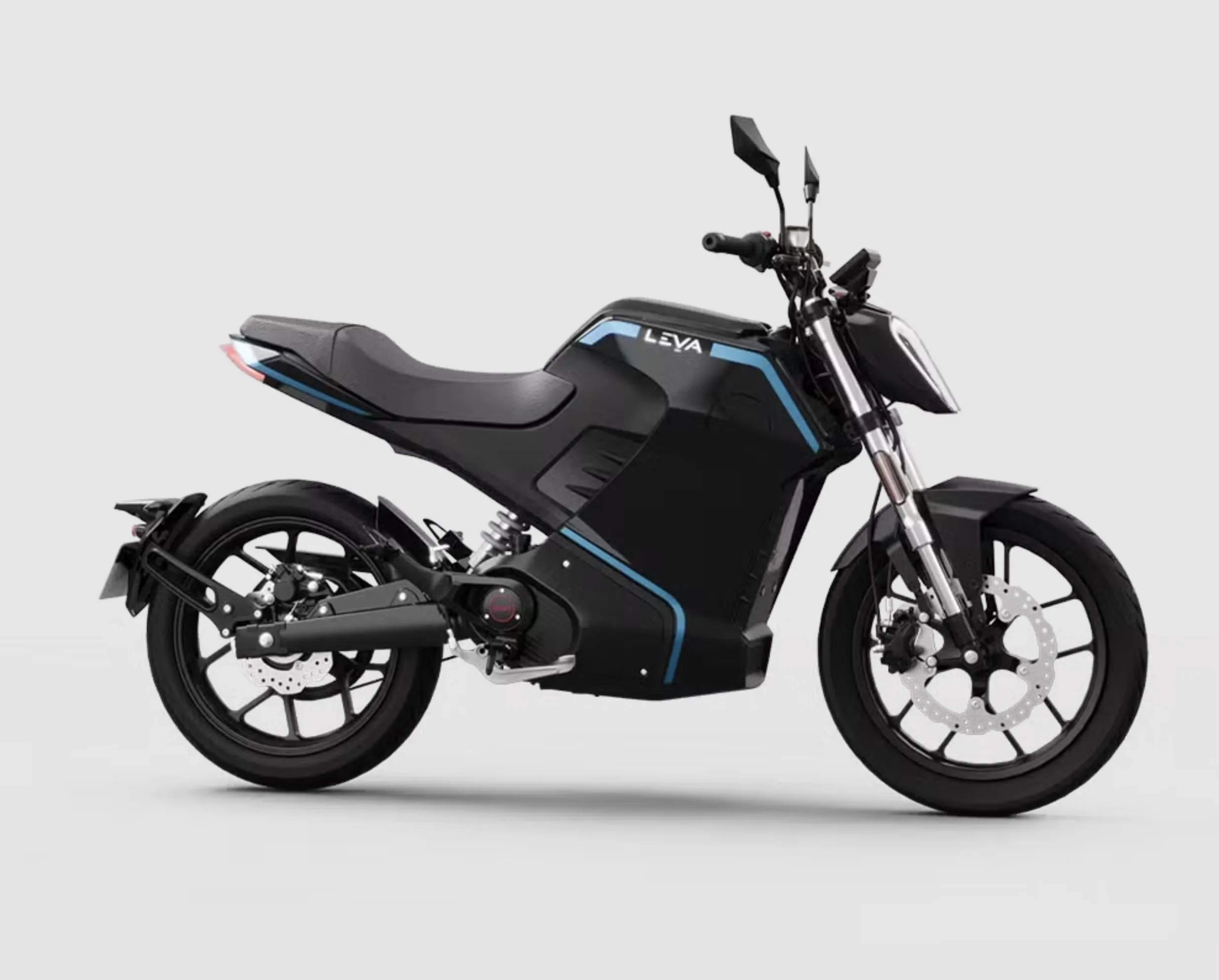 Leva EG1: Moto elétrica esportiva com motor de 13 cv, velocidade máxima de 110 km/h e autonomia de 100 km. Possui painel TFT, faróis de LED e duas baterias removíveis.