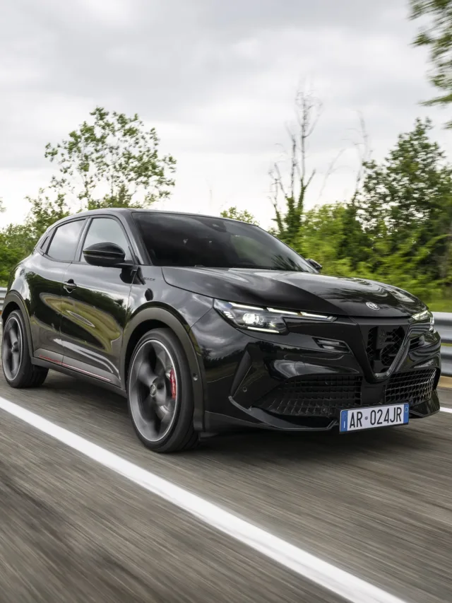 Alfa Romeo Junior: um carro elétrico que se diz hatch, mas parece SUV