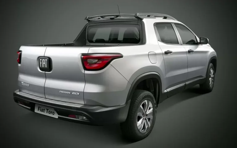Dicas para pagar um preço justo em uma  Fiat Toro Freedom 1.8 2017 usada; confira ficha técnica completa e consumo