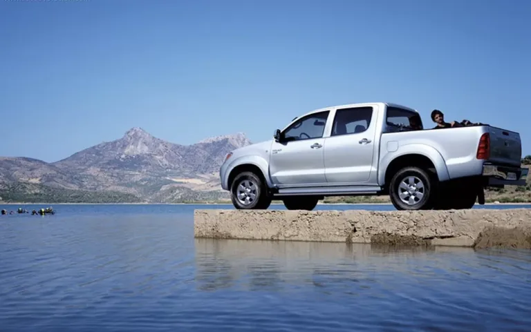 Quanto custa uma Toyota Hilux SRV 3.0 Turbo 4×2 CD 2007 usada nos dias de hoje? Confira ficha técnica e fotos