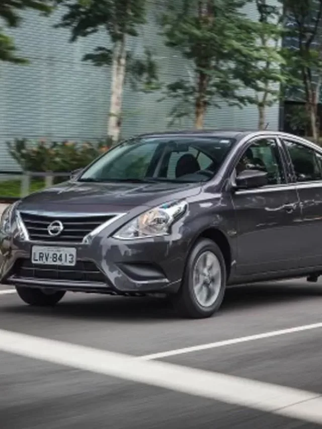 Nissan Versa SV 1.6 2016 tem espaço de sobra por R$ 45 mil