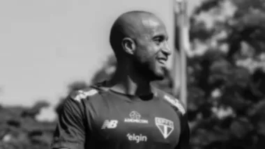 O que você precisa saber: Lucas Moura sente dores no joelho e não encara o Libertad – São Paulo – com impacto imediato