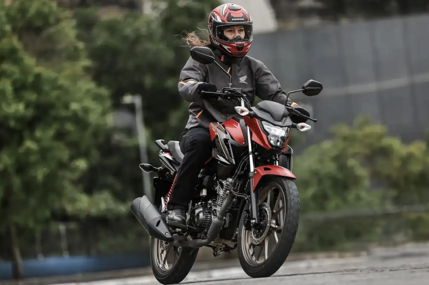 Em janeiro de 2026, a Honda lança a CG 160 50 Anos para marcar meio século da moto que virou parte da rotina brasileira.