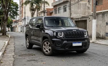 Jeep acabou com a versão mais barata do Renegade, e o motivo envolve um novo SUV que ainda nem chegou no Brasil